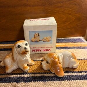 Vintage Hand Painted Fine Porcelain Puppy Dogs Figurine Set of 2 Kitsch